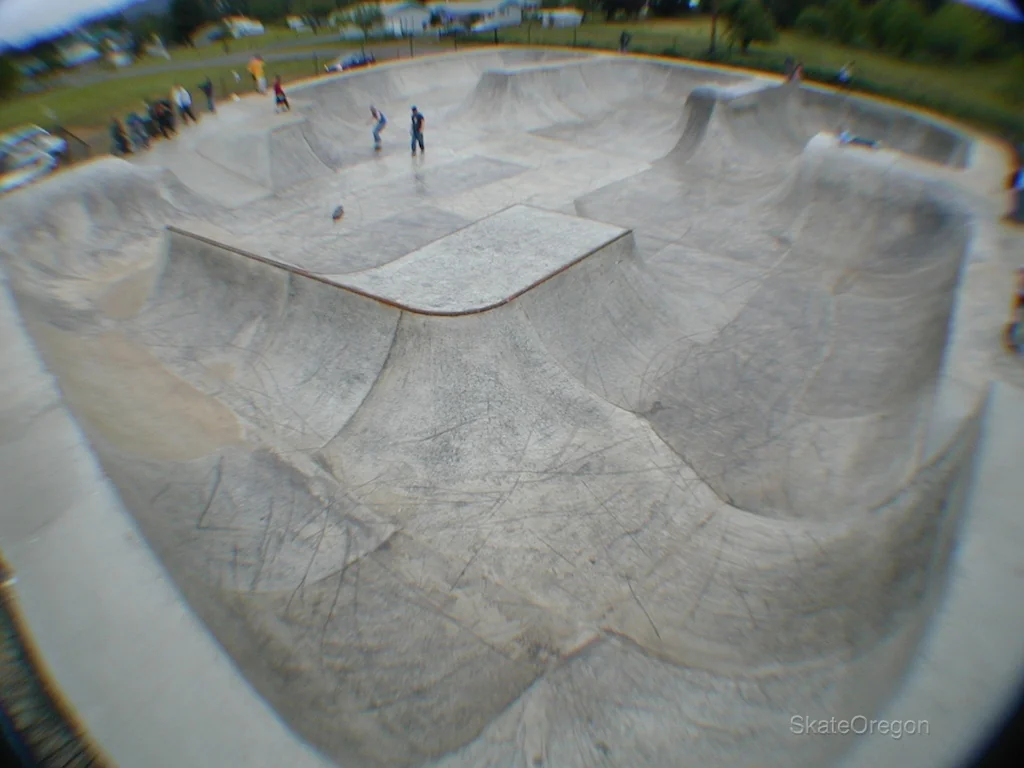 Foto de Daniel E. Rilatos Memorial Skate Park en Siletz