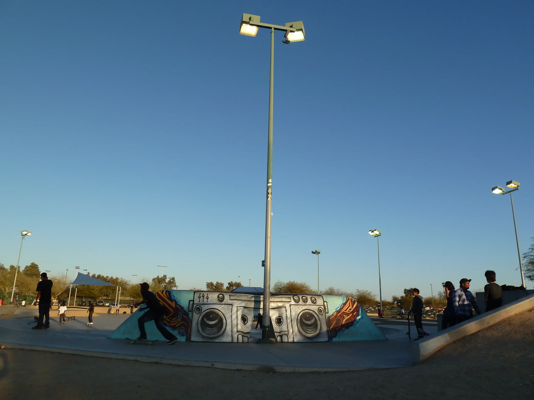 Foto 3 de 3 de Desert West Skate Park