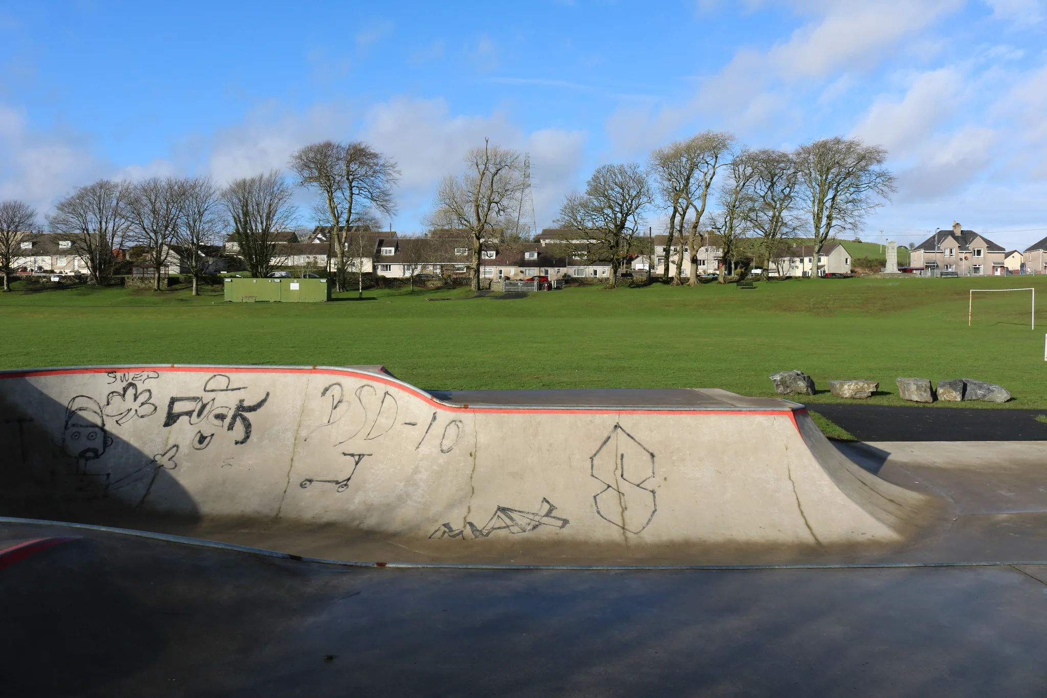 Foto 2 de 2 de Glenluce Skate Park