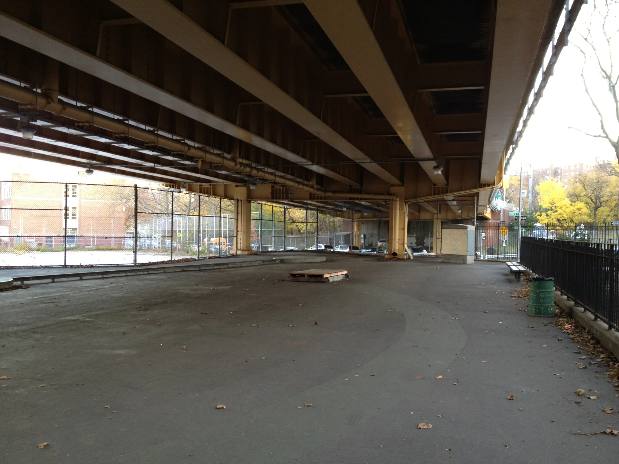 Foto 2 de 2 de Golconda Skatepark (Fat Kid Spot)