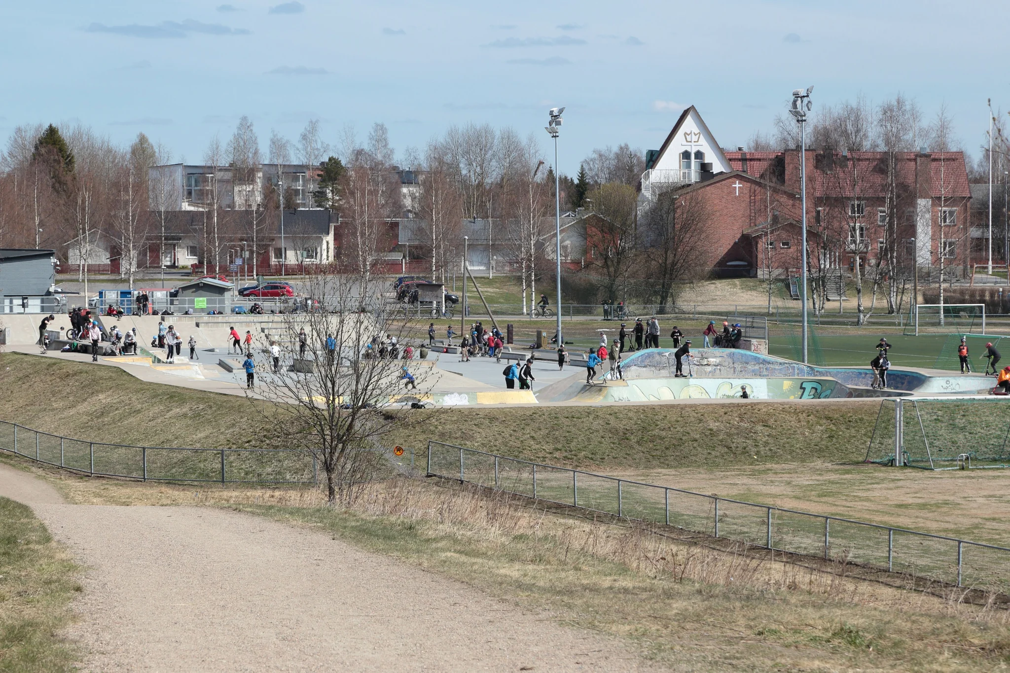 Foto de Skatepark Hovinsuon skeittipuisto en Oulu
