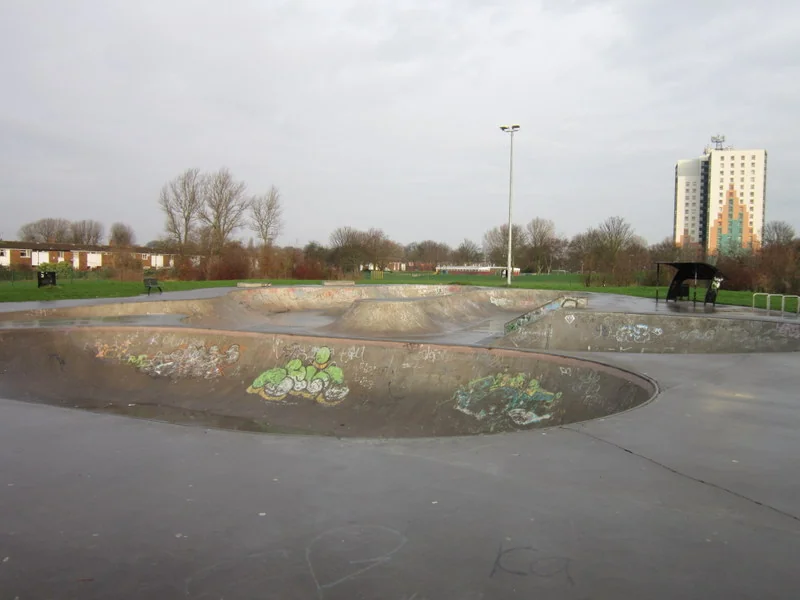 Foto 2 de 2 de Ings skatepark
