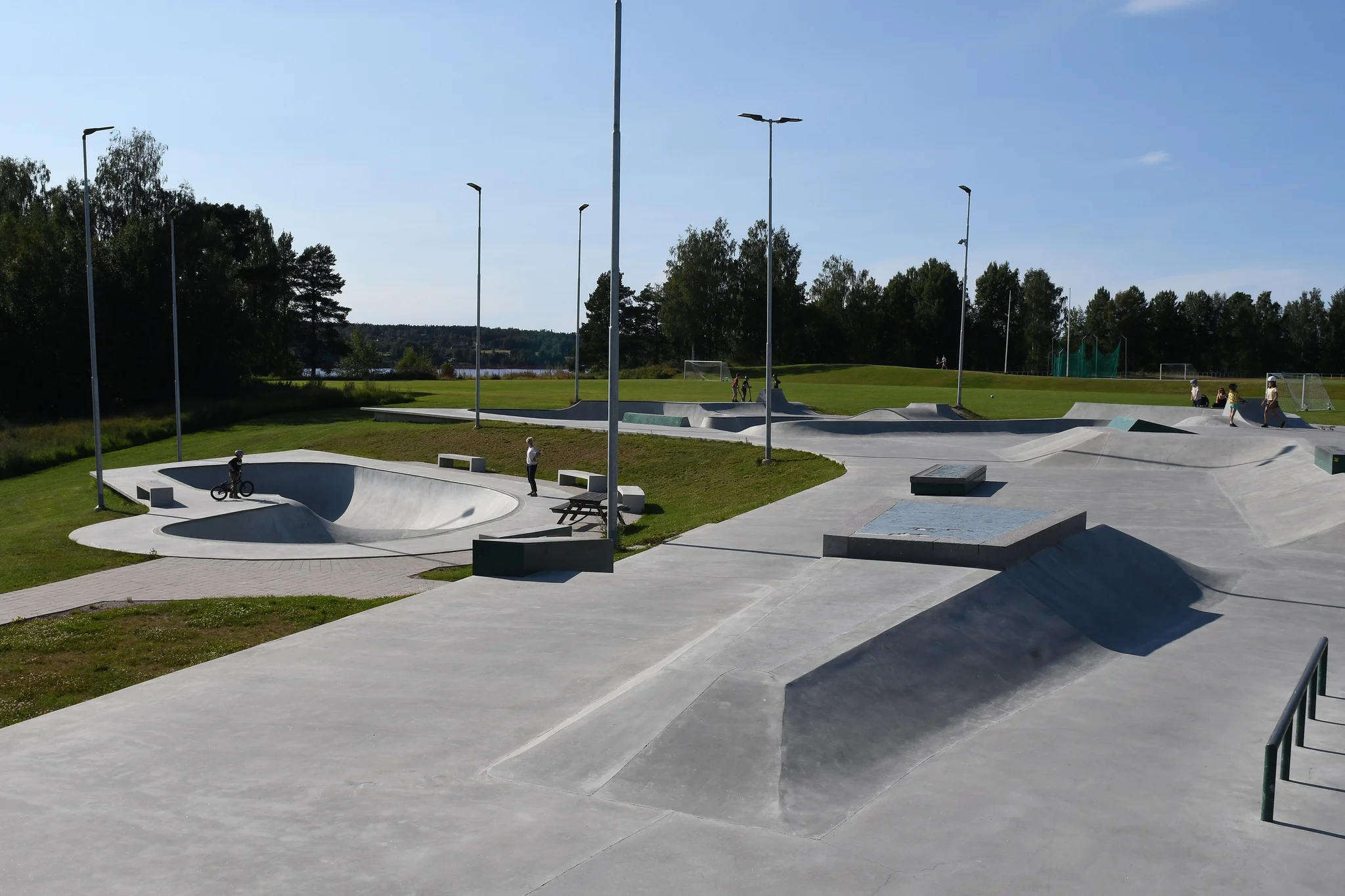 Foto 2 de 3 de Skatepark LEIF Park