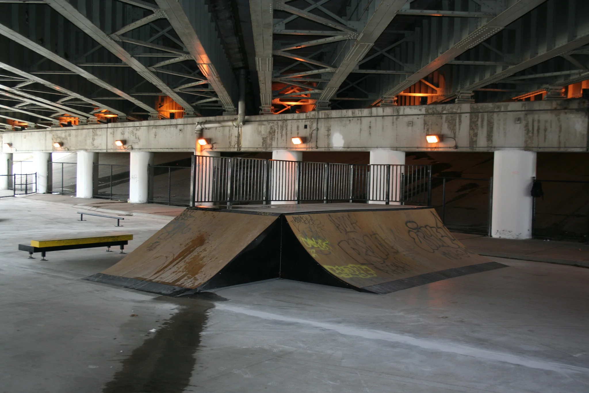 Foto de Logan Boulevard Skate Park en Chicago