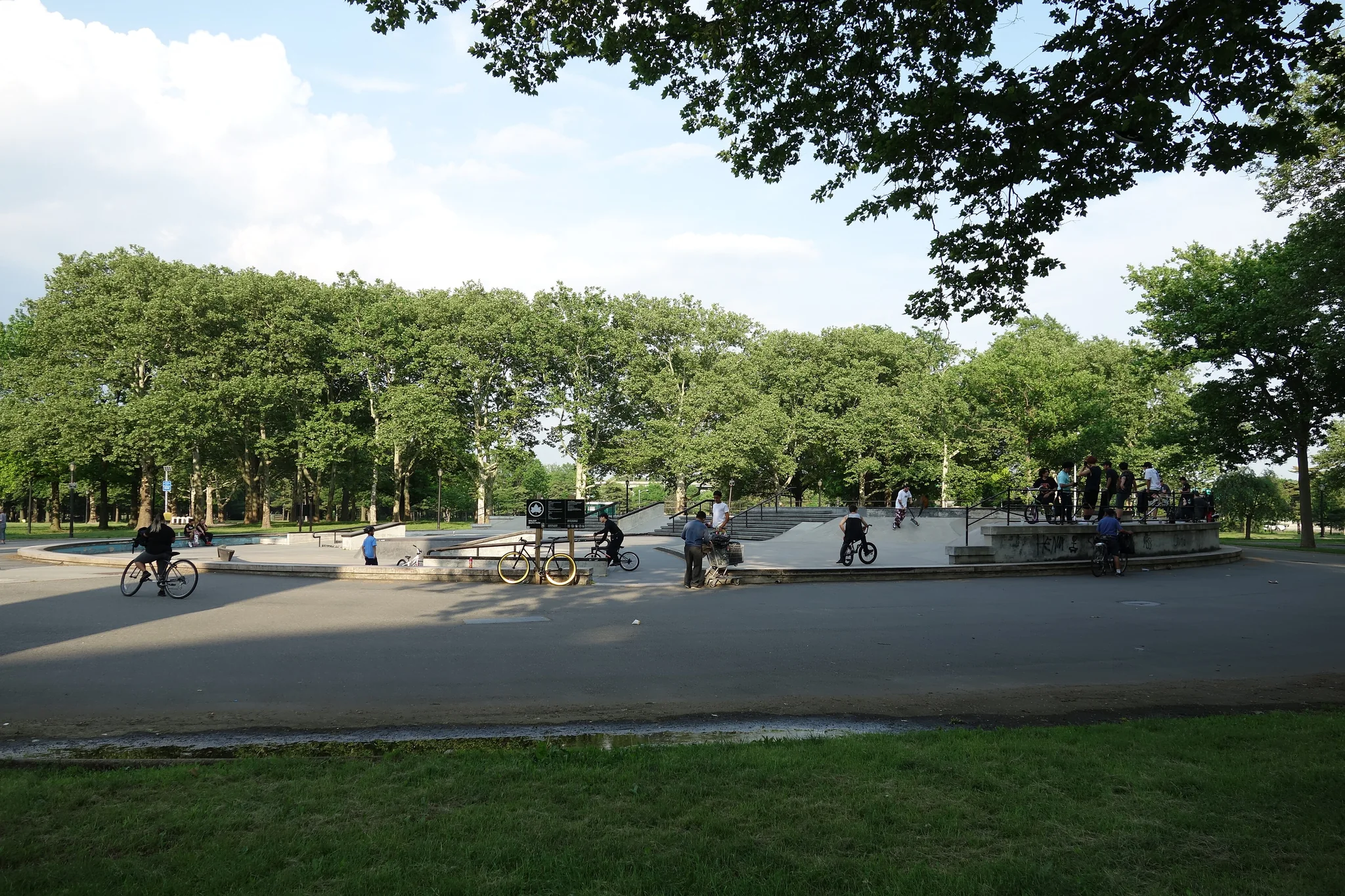Foto 3 de 3 de Maloof Skate Park