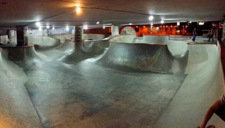 Foto 2 de 2 de Marginal Way Skatepark