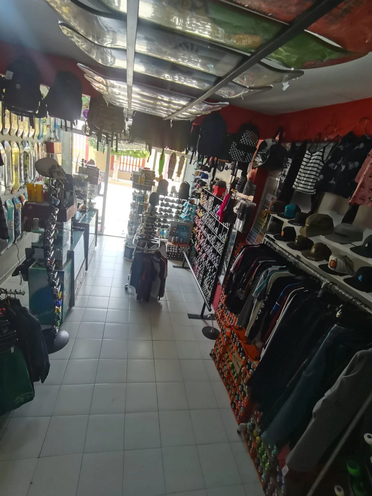 Foto 2 de 4 de Peyoteskate shop
