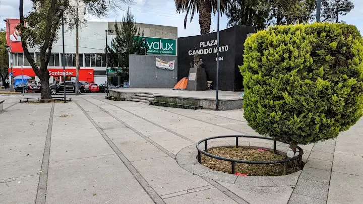 Foto 3 de 5 de Spot Plaza Candido Mayo
