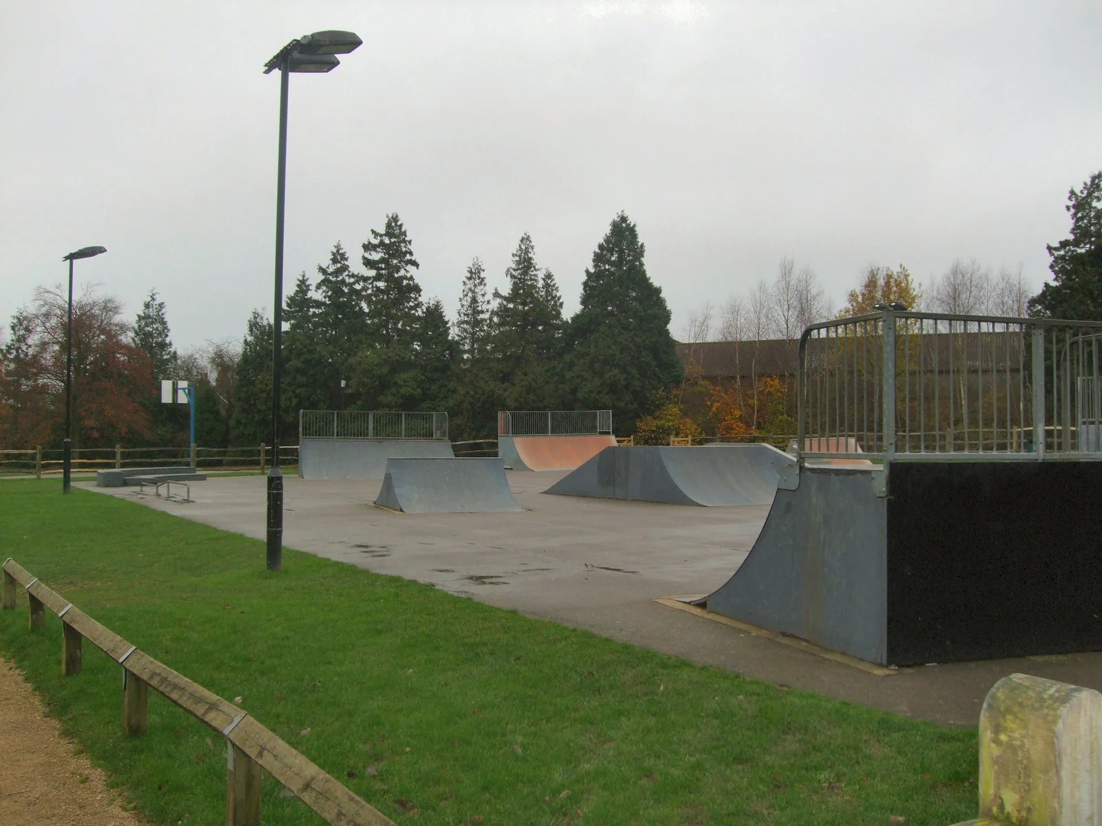 Foto de Skate Park St John's Park en Burgess Hill