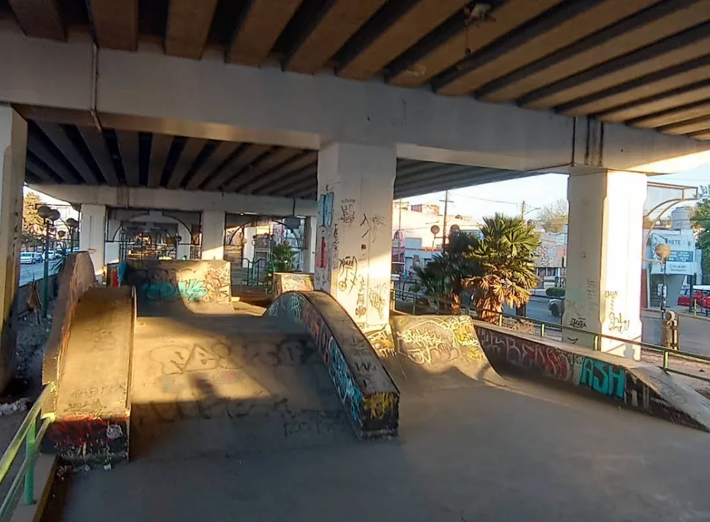 Foto de Skatepark Bajo El Puente Toluca en Toluca