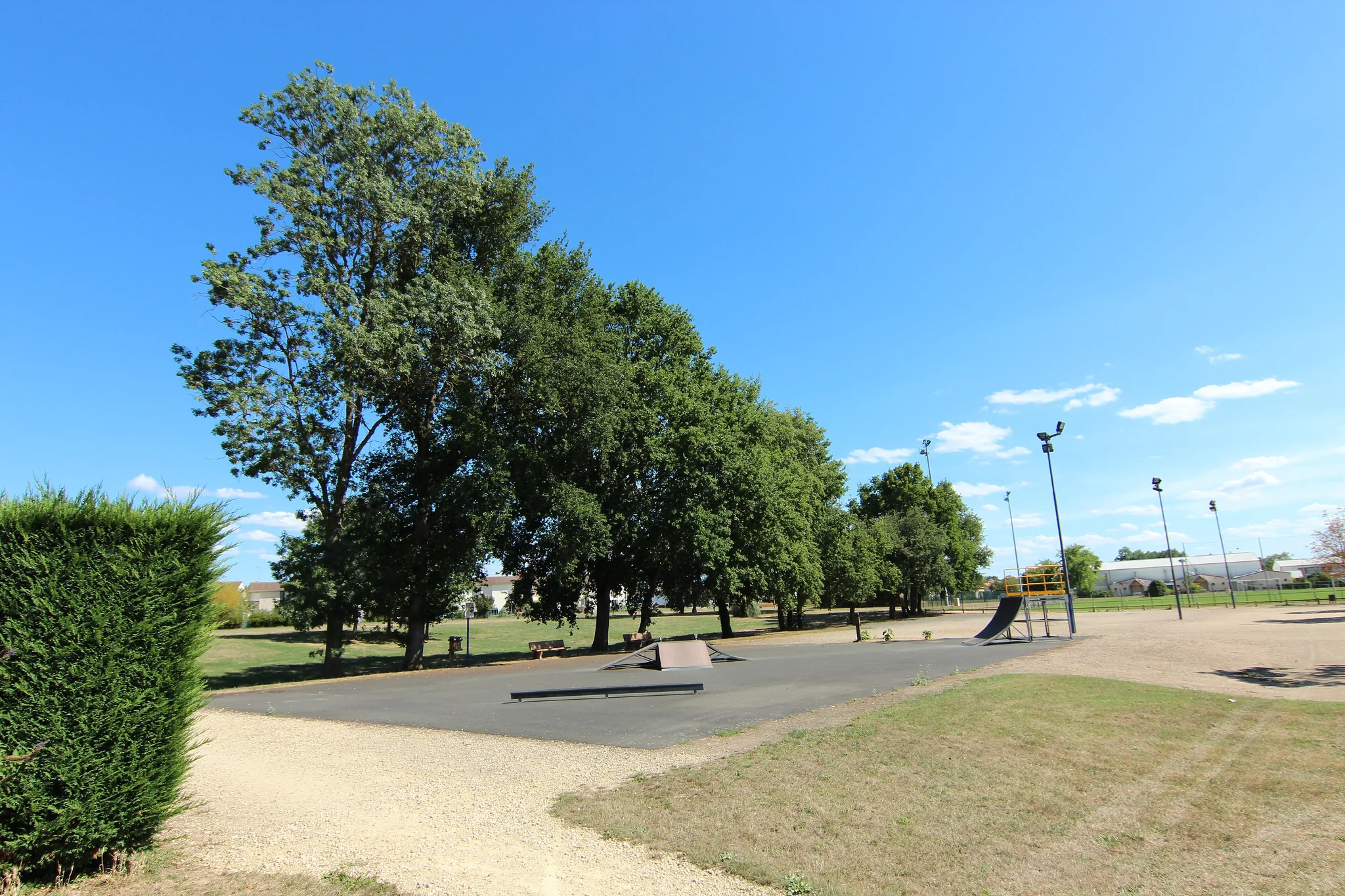 Foto 3 de 3 de Skatepark de Cenon-sur-Vienne