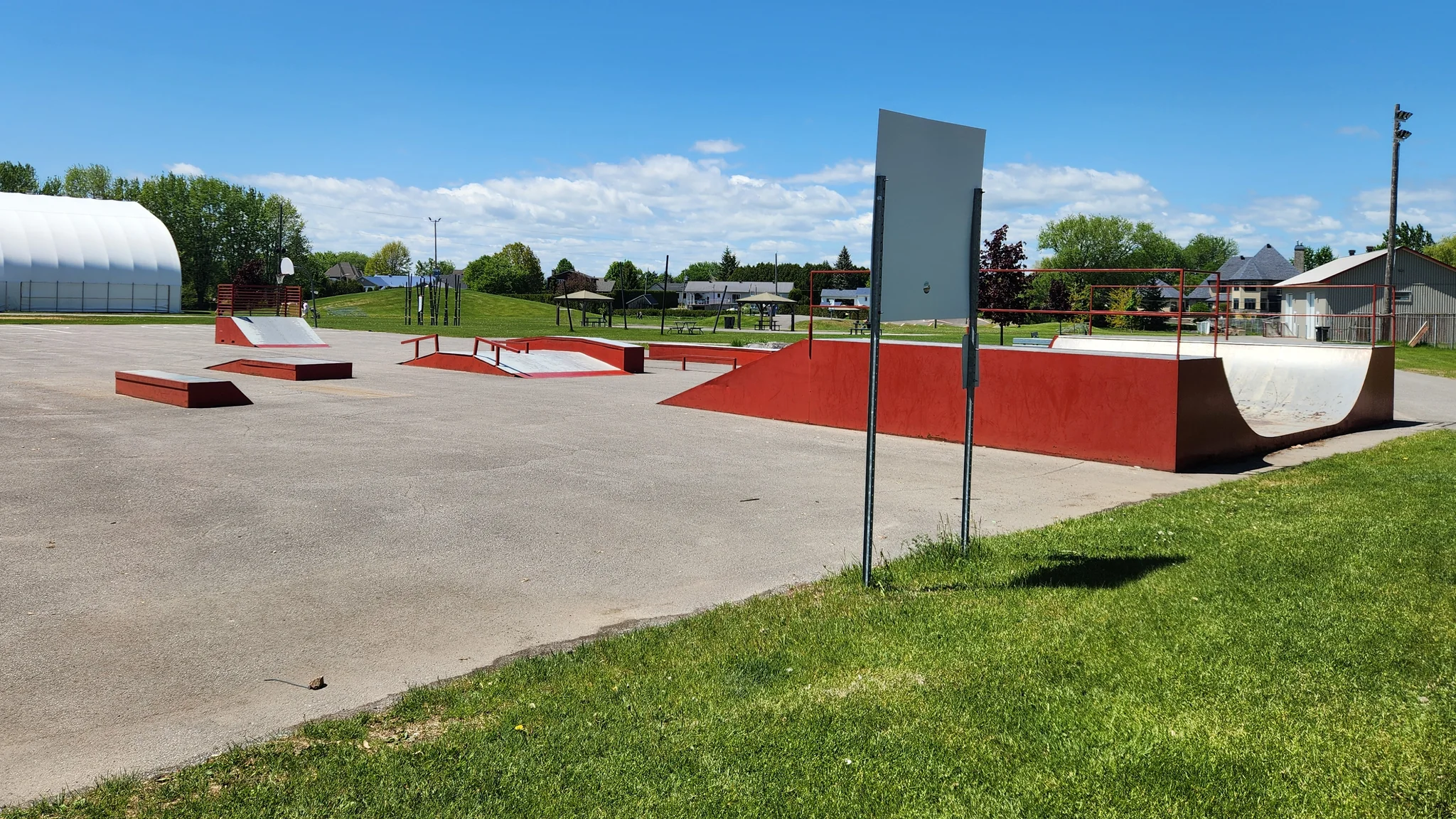 Foto 2 de 2 de Skatepark du Terrain des loisirs de Saint-Thomas