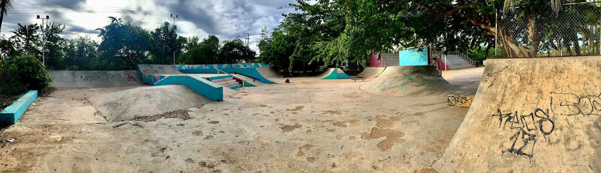 Foto 2 de 4 de Skatepark La Peñita de Jaltemba