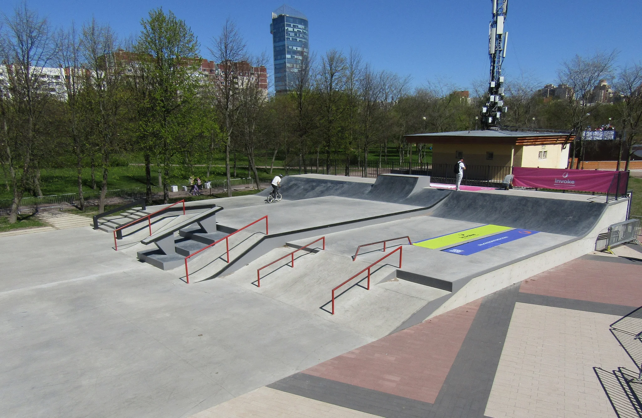 Foto 3 de 4 de Skatepark del Parque del 300 Aniversario