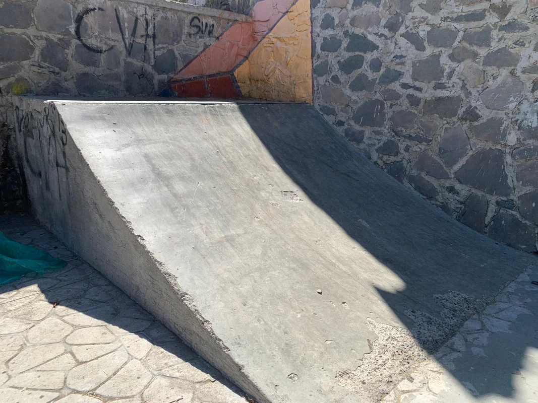 Foto 2 de 4 de Skatepark Parque COMUDE Víctor Hugo