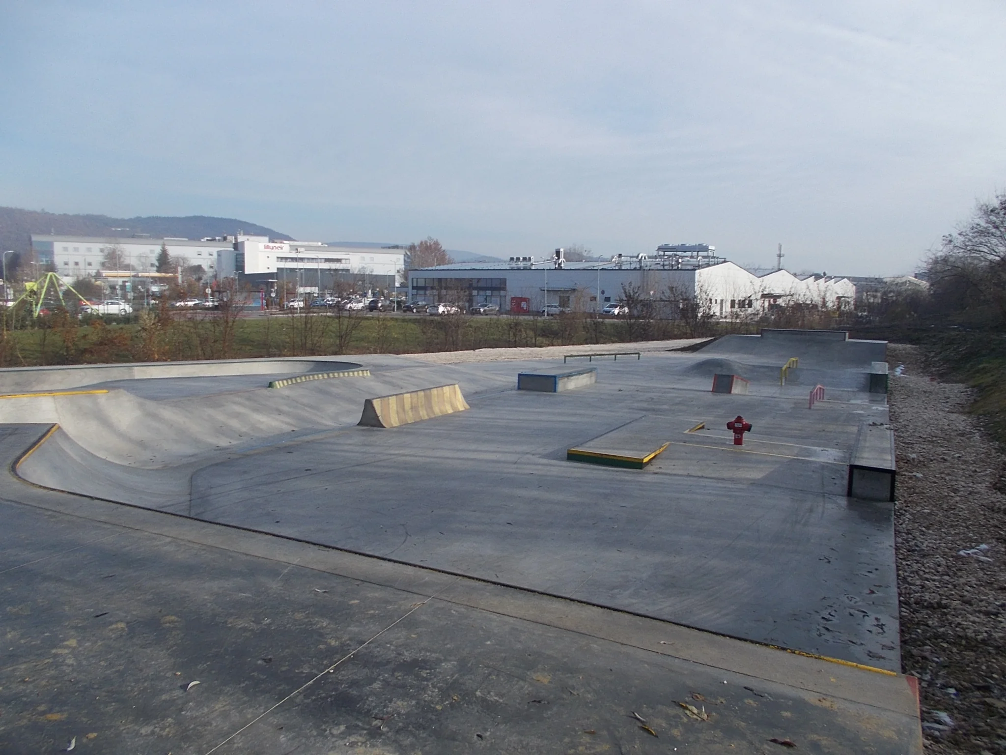 Foto 2 de 2 de Skatepark Törökbálint