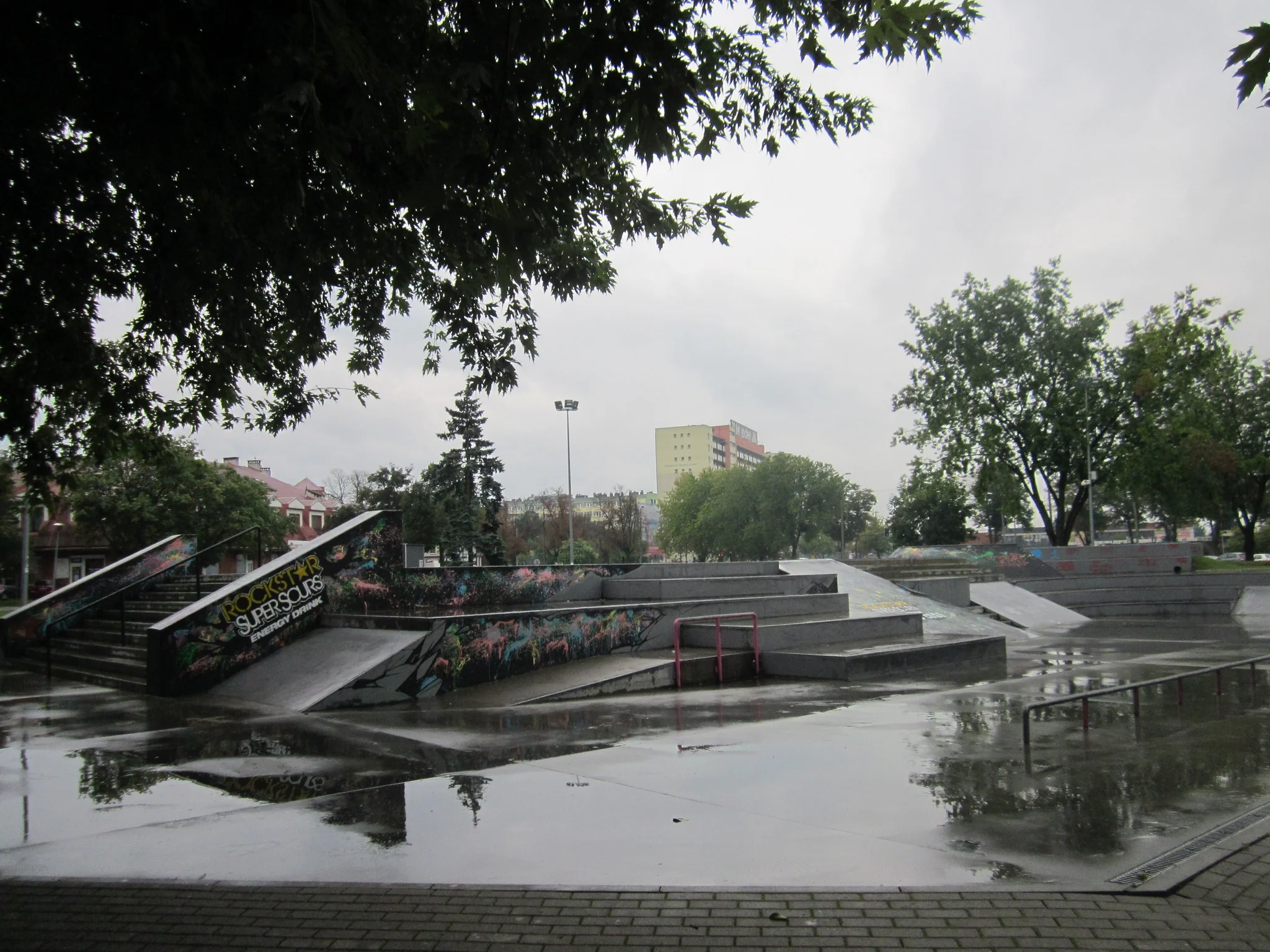 Foto de Skatepark w Parku Dziekońskiej en Białystok