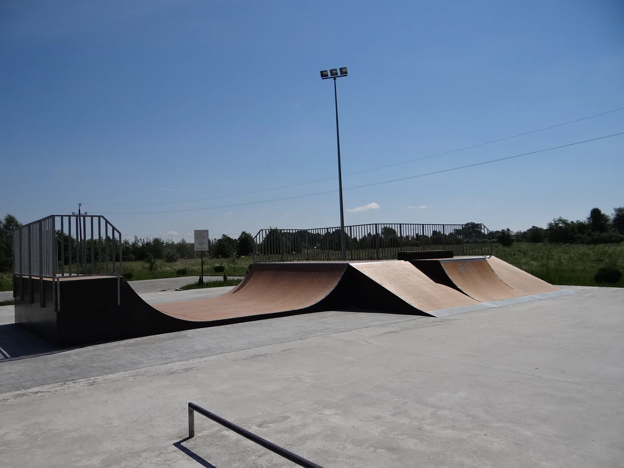 Foto 2 de 3 de Skatepark w Racławicach