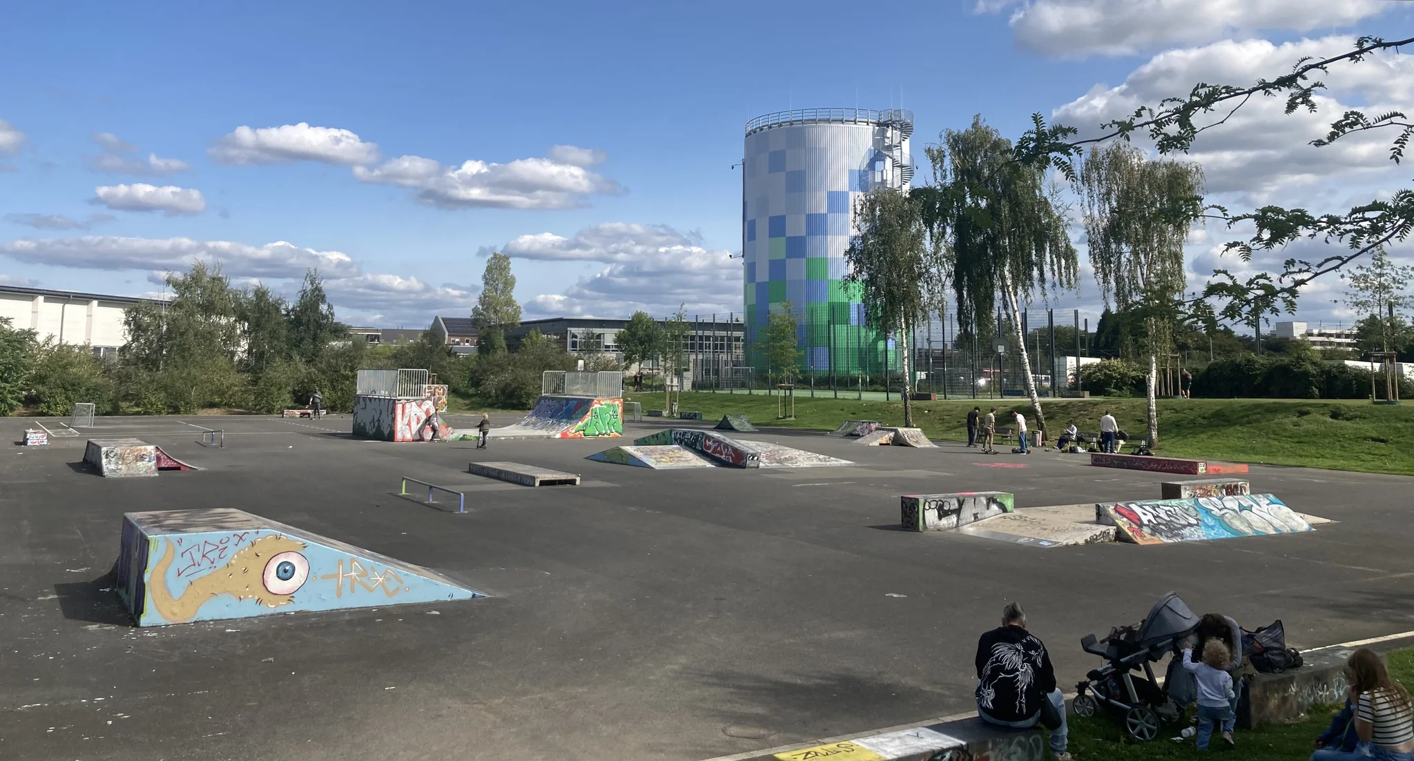 Foto de Skatepark Skateranlage Voltaplatz en Krefeld