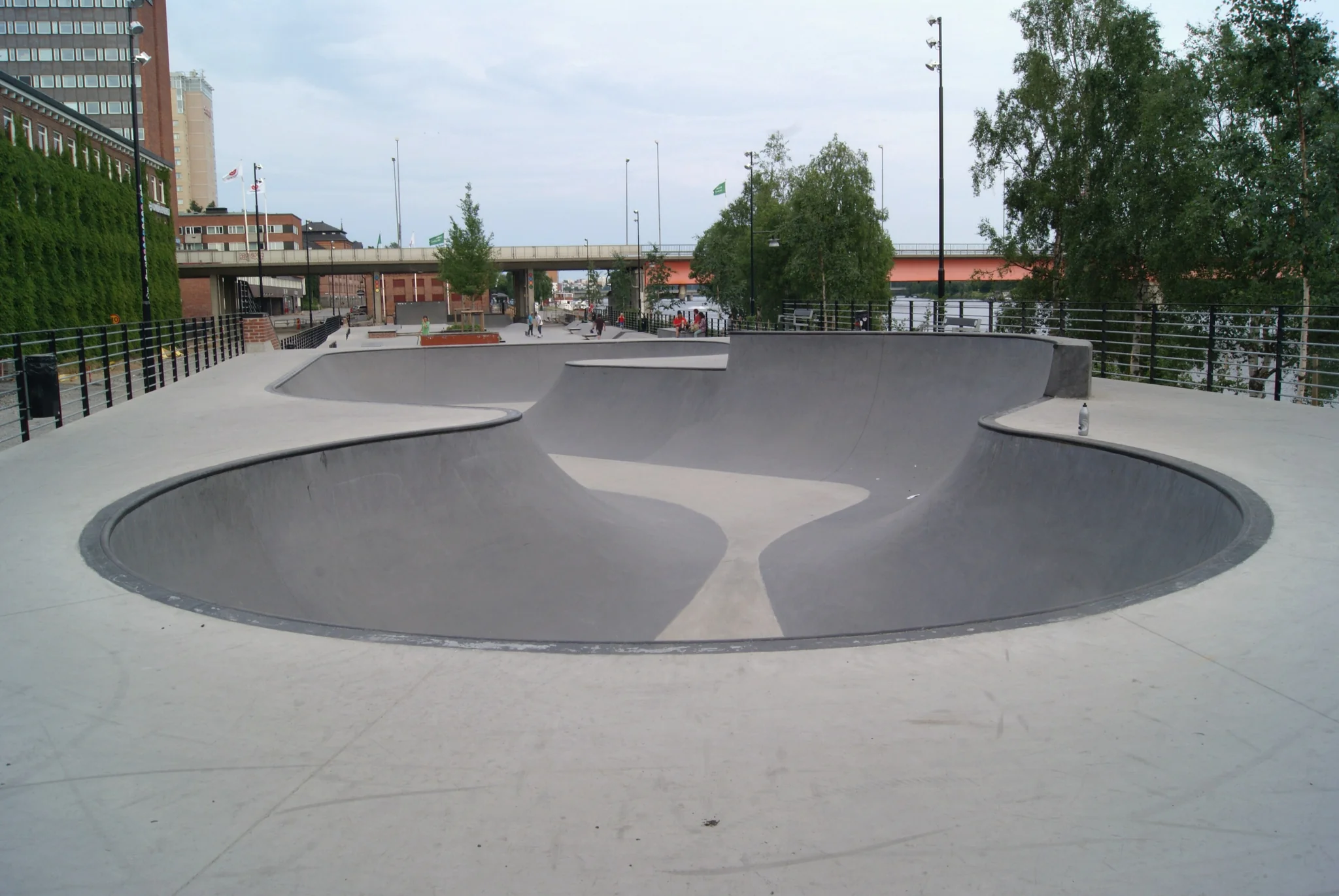 Foto 2 de 3 de Skatepark Sparken
