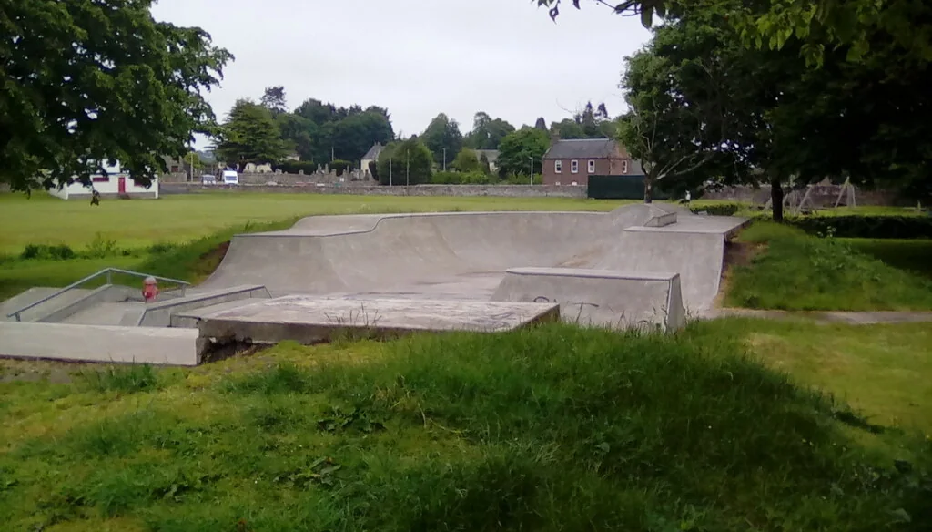 Foto de Strathmiglo skate park en Auchtermuchty