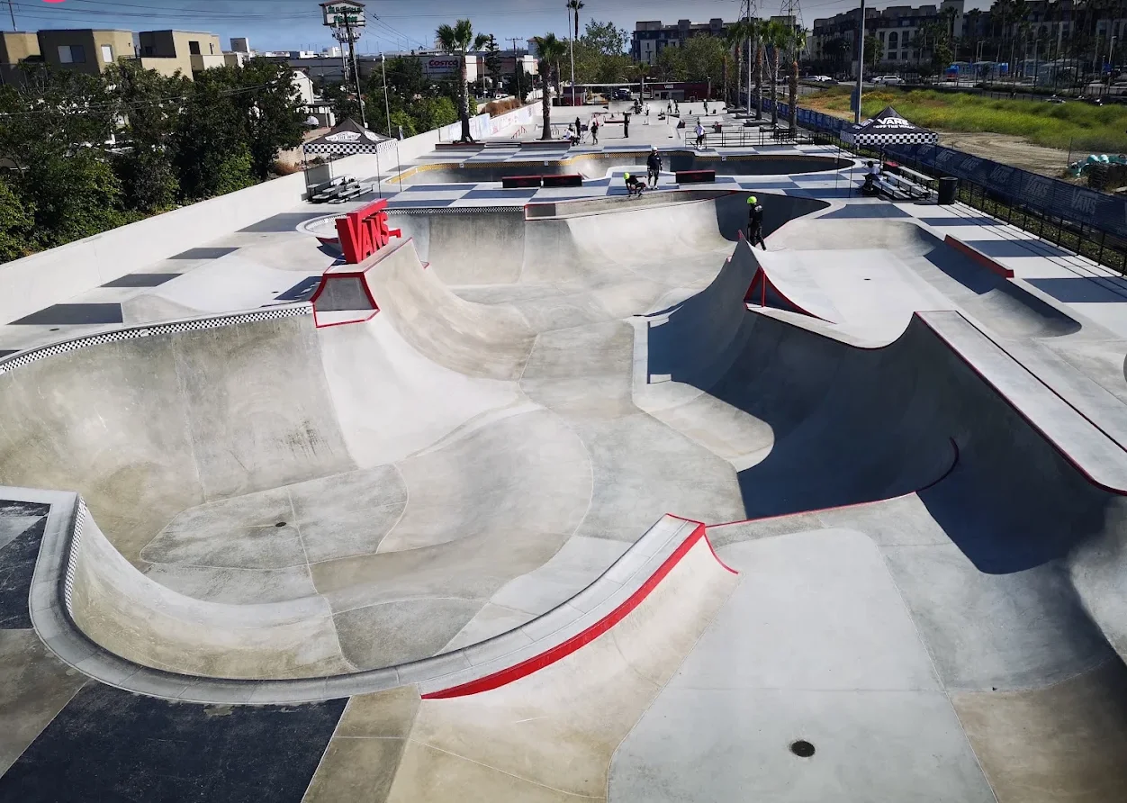 Foto de Vans Off the Wall Skatepark en Huntington Beach