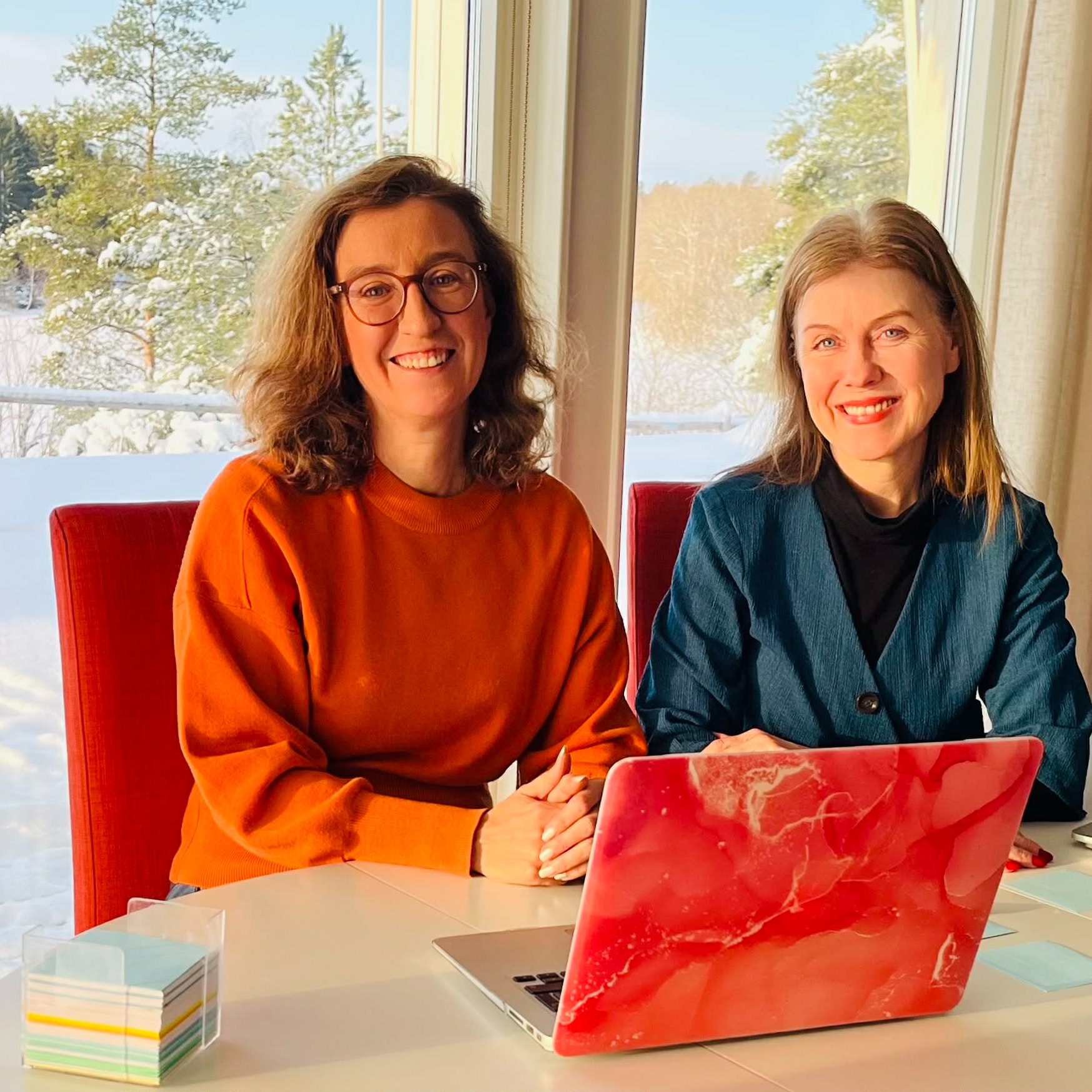 AI-smart Cathrin & Filippa