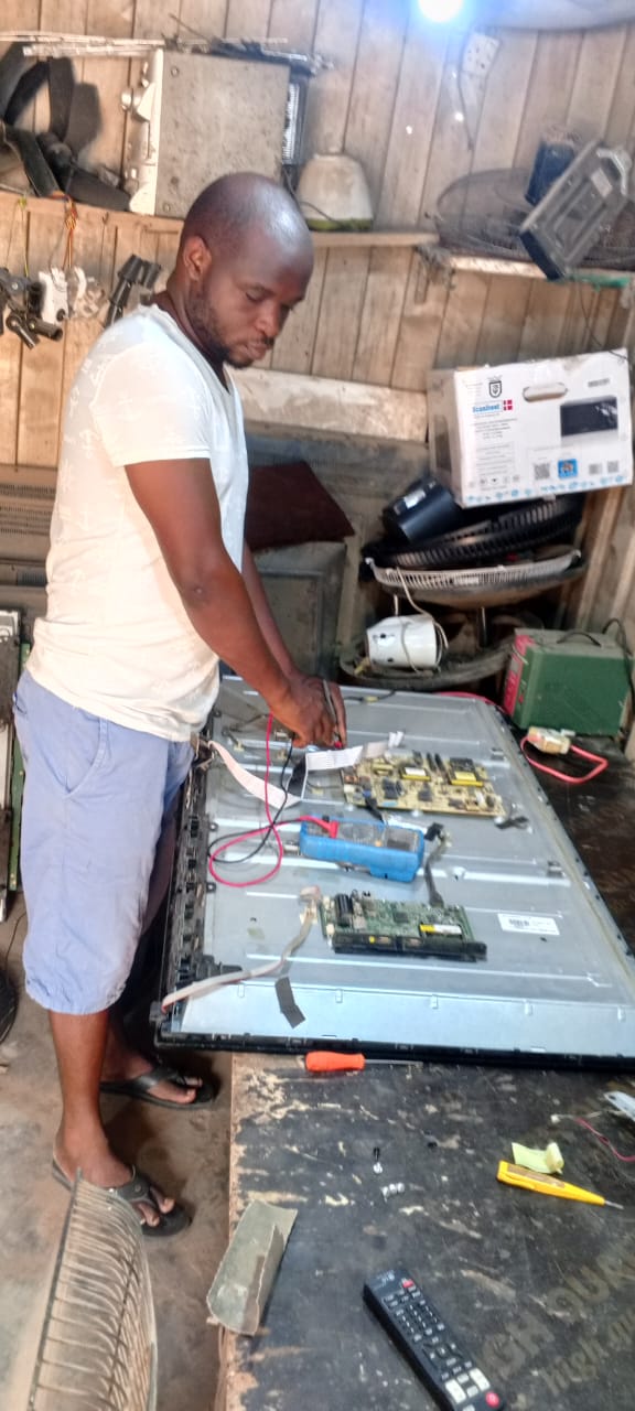 AMAECHI ELECTRONIC REPAIRS NIG project 4