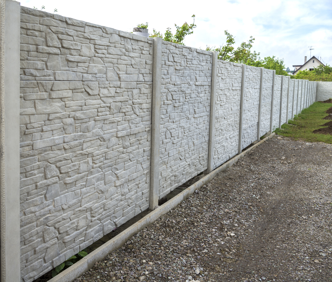 Cost of building a fence in Nigeria (2026): block fence, gates and security features