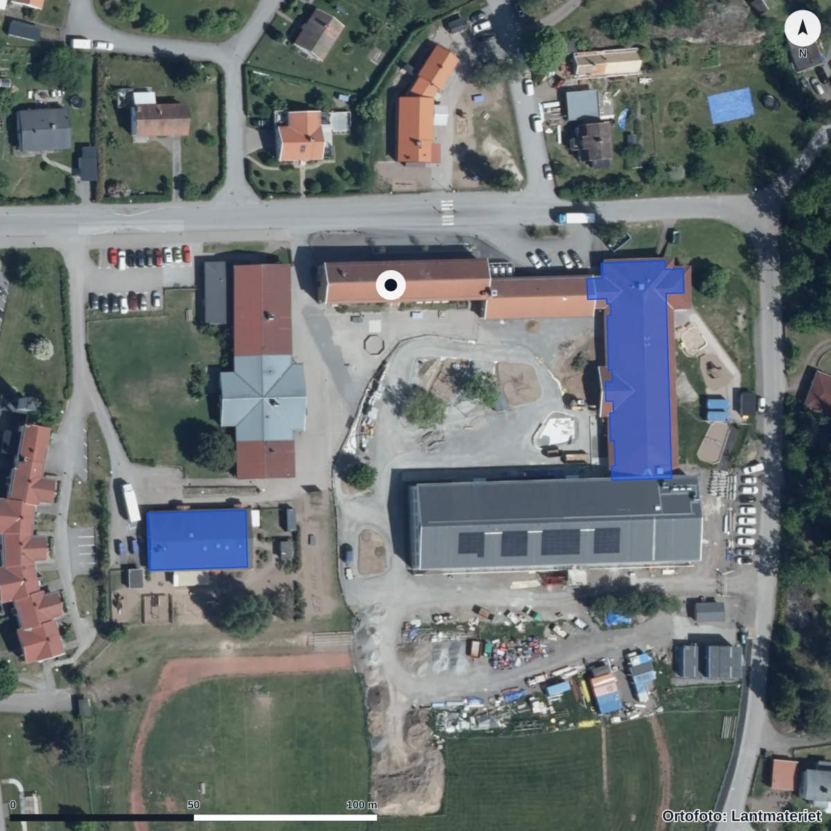 Flygbild över Rimforsa skola, ortofoto från Lantmäteriet