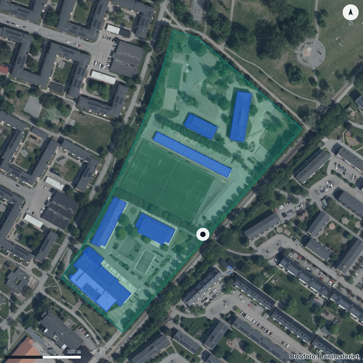 Flygbild över Labanskolan AB, ortofoto från Lantmäteriet