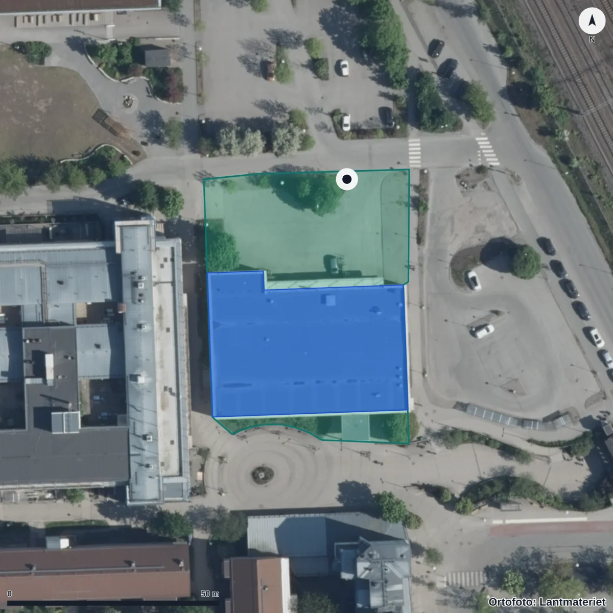 Flygbild över Brage- skola och språkförskola, ortofoto från Lantmäteriet