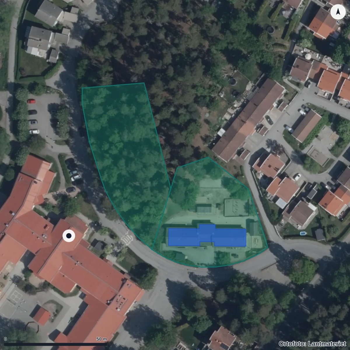 Flygbild över Myrängens anpassade skola, ortofoto från Lantmäteriet