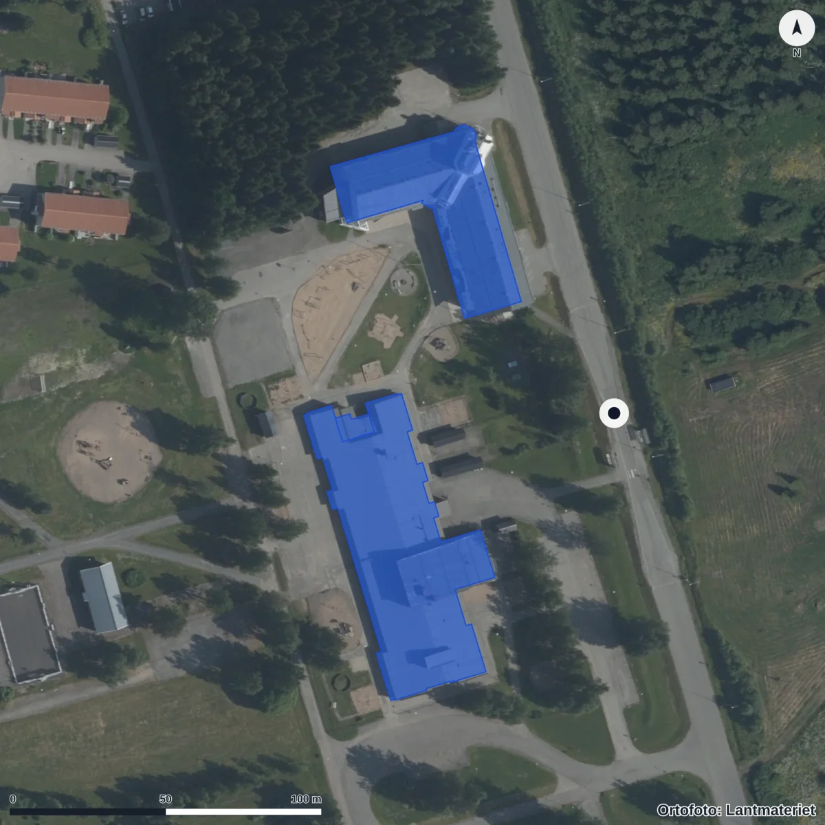 Flygbild över Marielundsskolan, ortofoto från Lantmäteriet