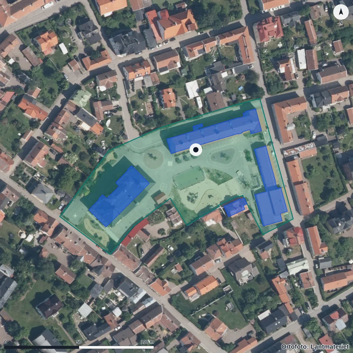Flygbild över St Perskolan, ortofoto från Lantmäteriet