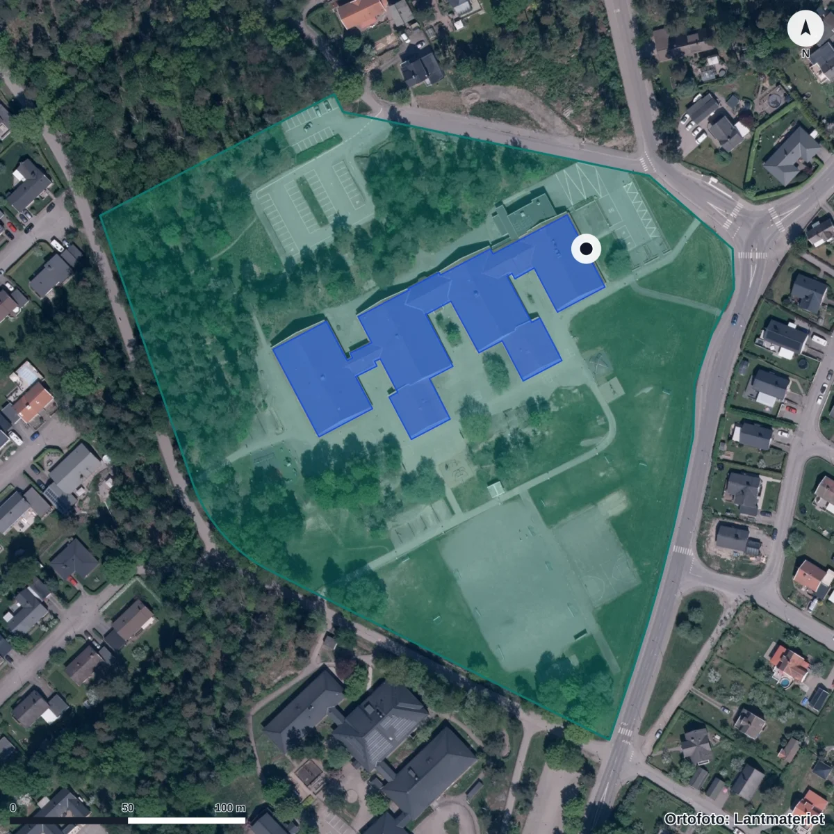 Flygbild över Mariedalskolan 4-6, ortofoto från Lantmäteriet