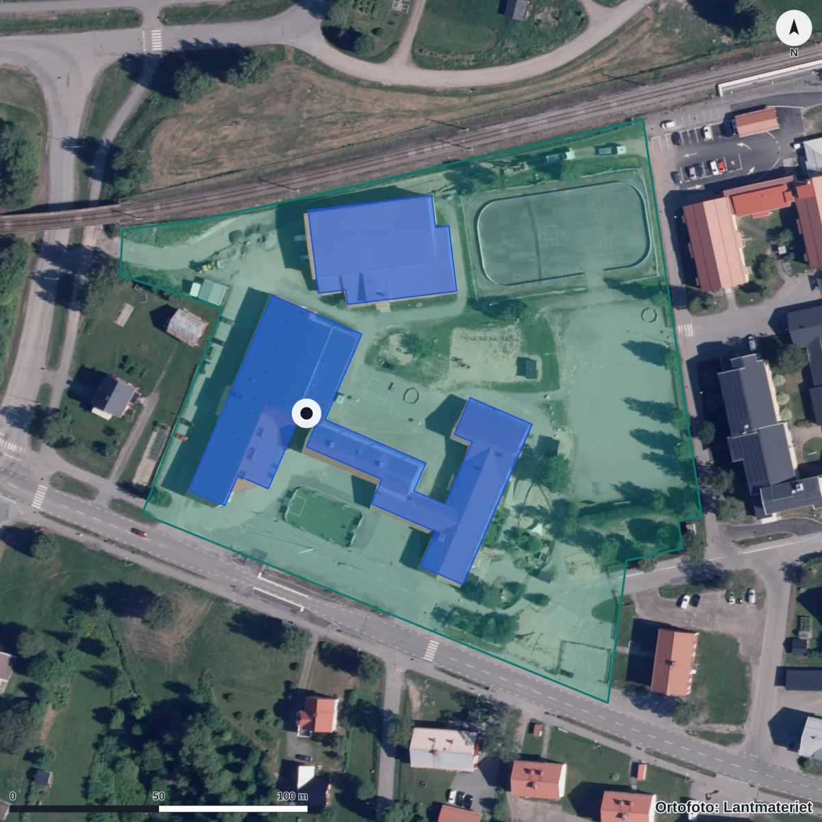 Aerial view of Vännäsby skola, orthophoto from Lantmäteriet