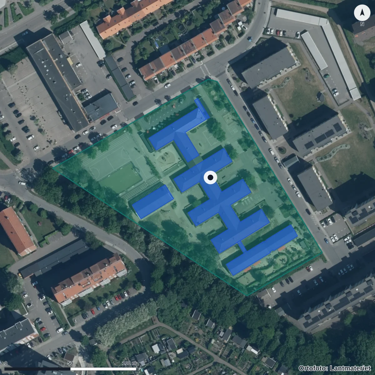Flygbild över Ringstorpsskolan, ortofoto från Lantmäteriet
