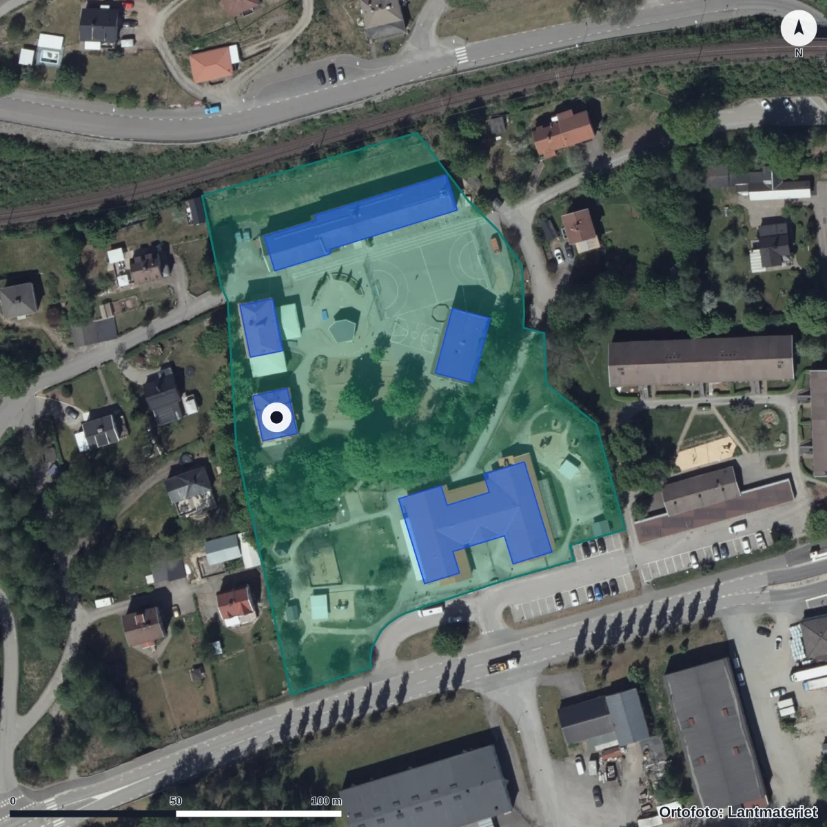 Flygbild över Örelundskolan, ortofoto från Lantmäteriet