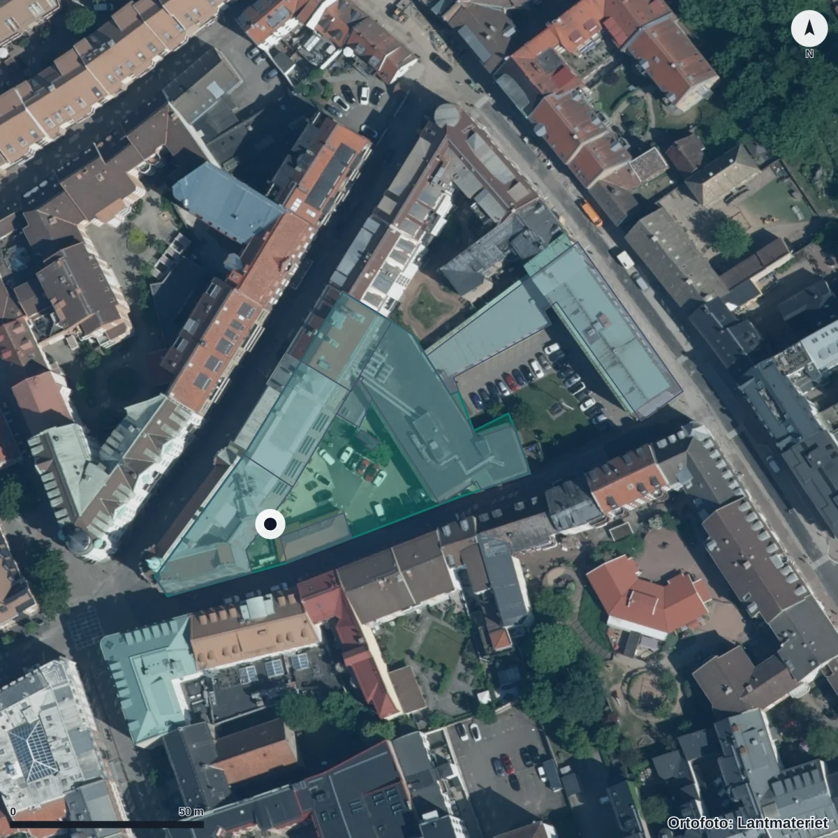 Flygbild över Innovitaskolan Helsingborg, ortofoto från Lantmäteriet