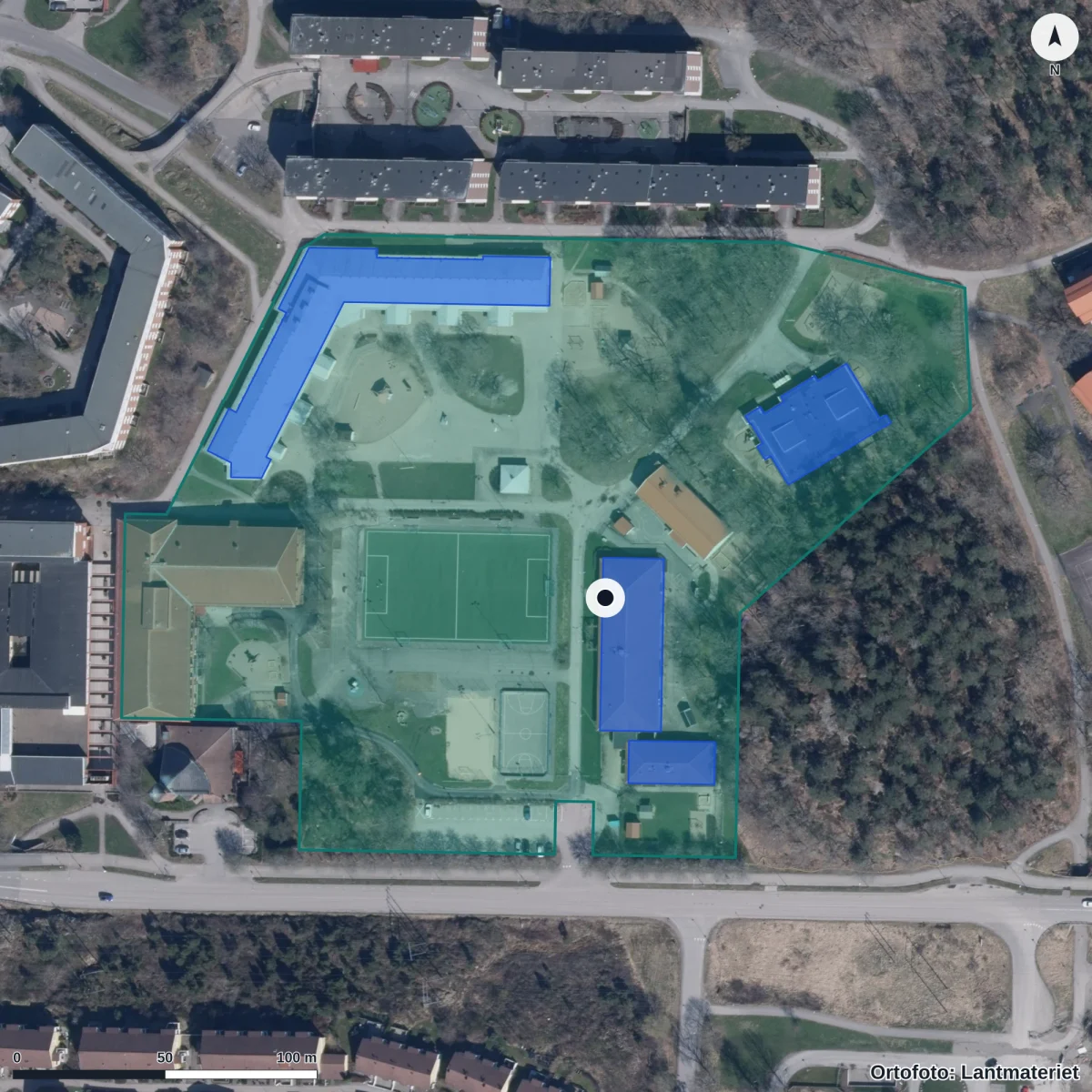 Flygbild över Stråketskolan, ortofoto från Lantmäteriet