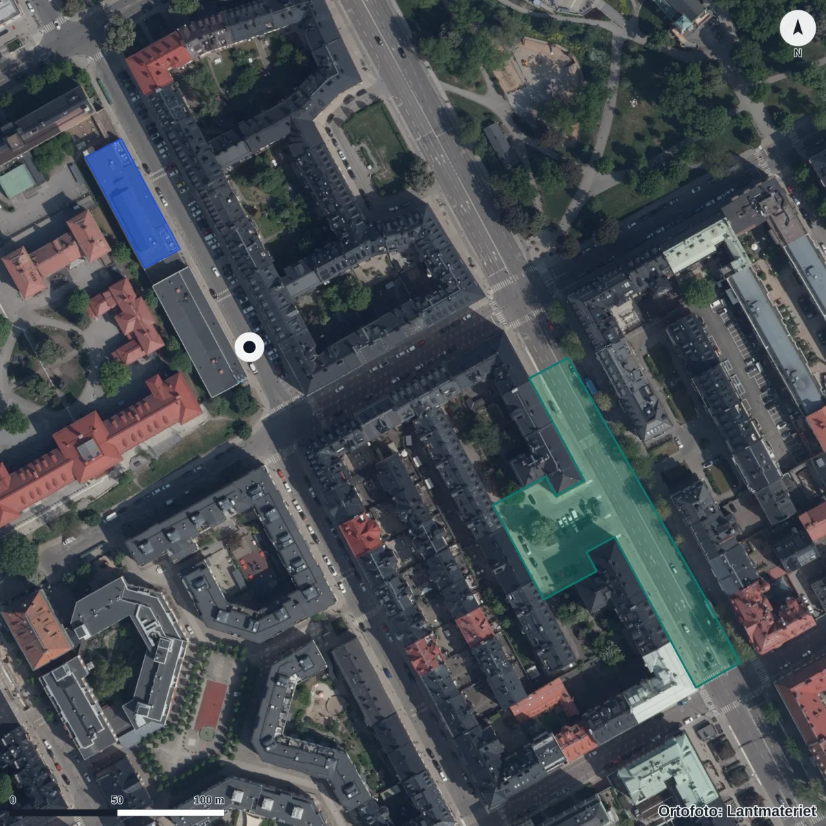 Flygbild över Påhlmans gymnasium, ortofoto från Lantmäteriet