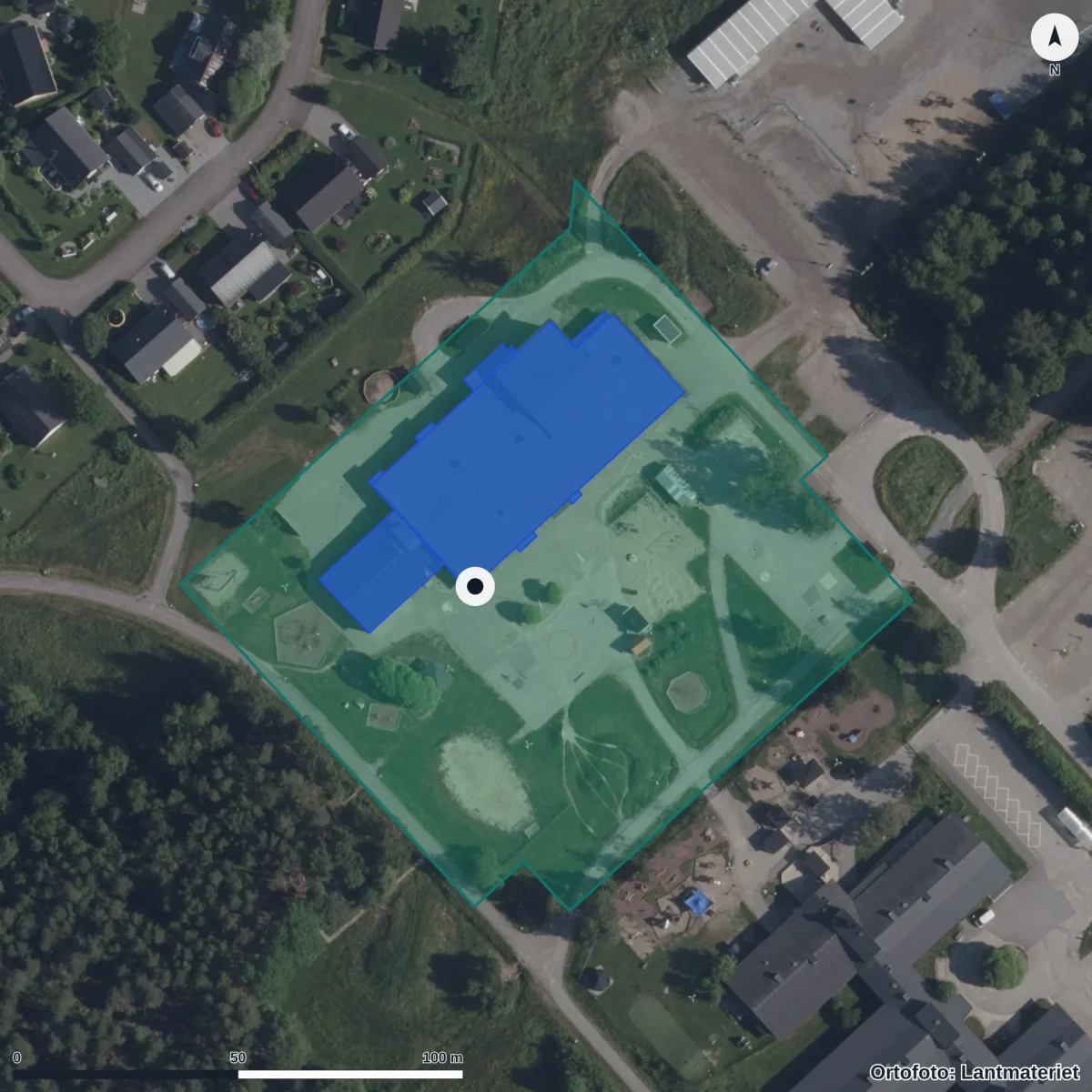 Aerial view of Backgårdsskolan, orthophoto from Lantmäteriet