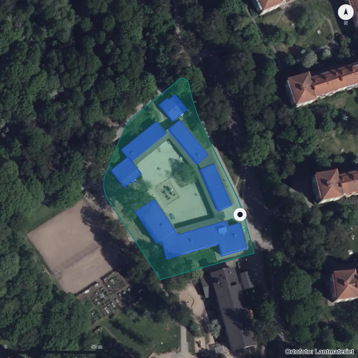 Aerial view of Mossebergsskolan, orthophoto from Lantmäteriet