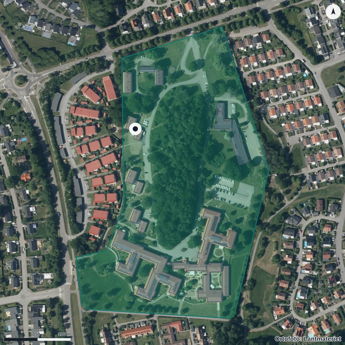 Flygbild över Pandionskolan, ortofoto från Lantmäteriet