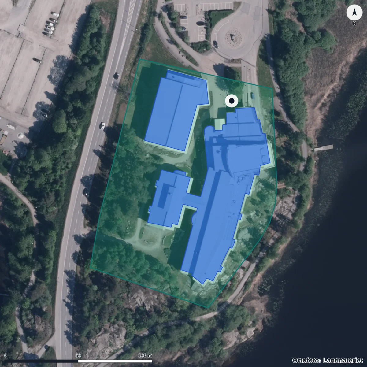 Flygbild över Vuxenutbildningen, ortofoto från Lantmäteriet