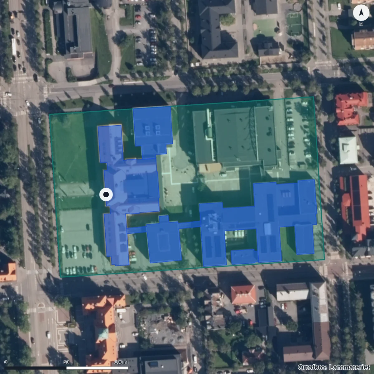 Flygbild över Jämtlands Gymnasium Wargentin, ortofoto från Lantmäteriet