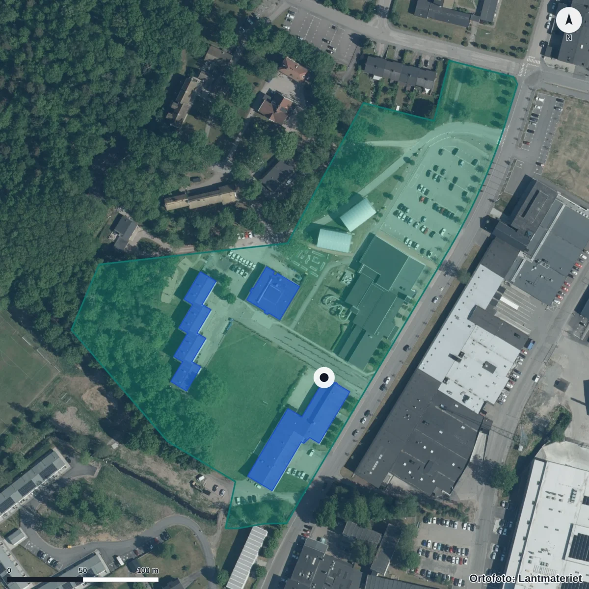 Flygbild över Lärcentrum Markaryd, ortofoto från Lantmäteriet
