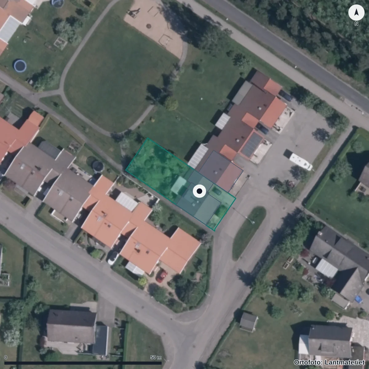 Aerial view of Sjölunda skola, orthophoto from Lantmäteriet