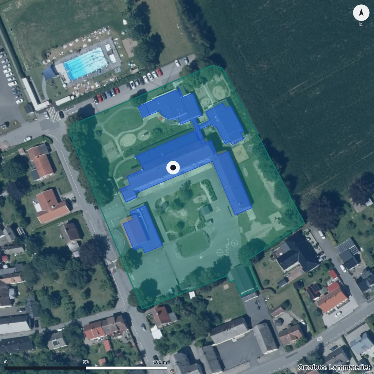 Flygbild över Smedstorps skola, ortofoto från Lantmäteriet
